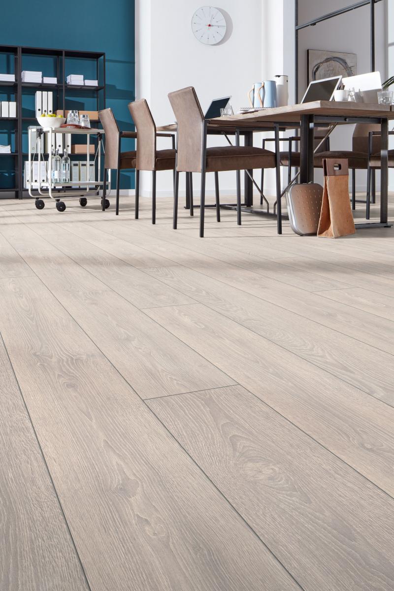 Parquet Stratifie 12mm Group THYS X-Treme D2800 Oak Belgian Light