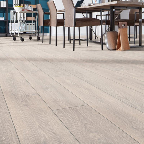 Parquet Stratifie 12mm Group THYS X-Treme D2800 Oak Belgian Light