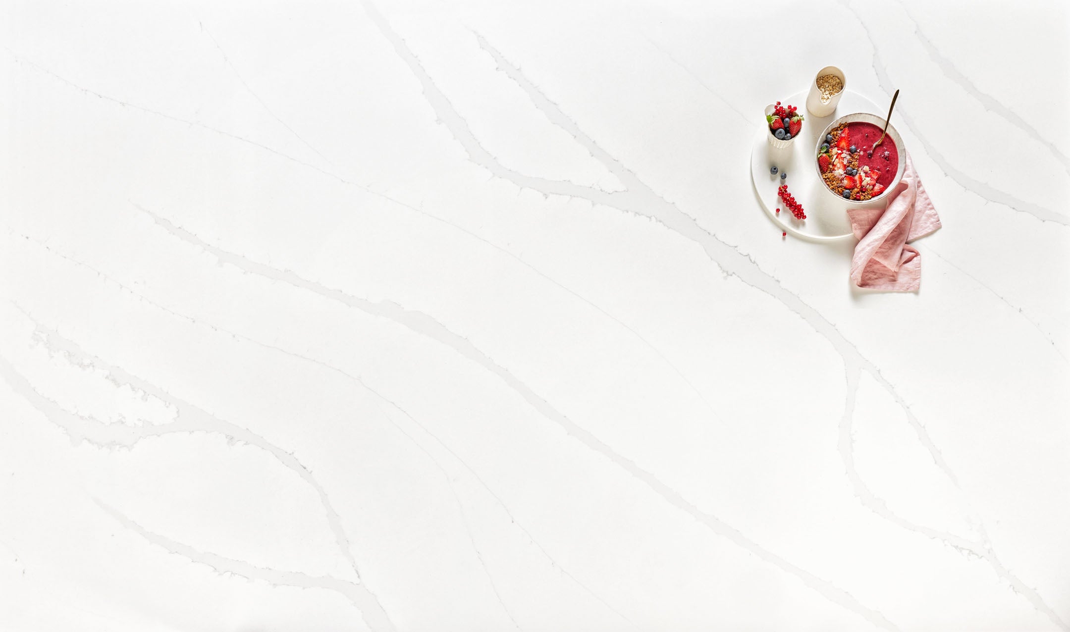 Quartz sur Mesure Ref: CALACATA Veneto  (2cm)