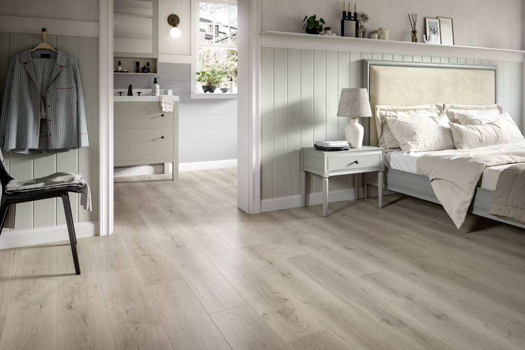 Parquet Stratifie 12mm EEGER EL-2112 Chêne Pinot Gris Clair