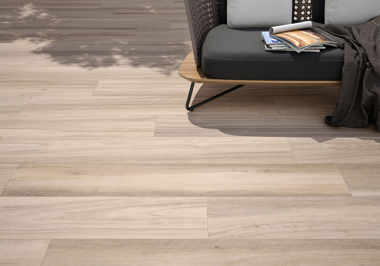 25x150 LakeWood Maple Matt (Mur/Sol)