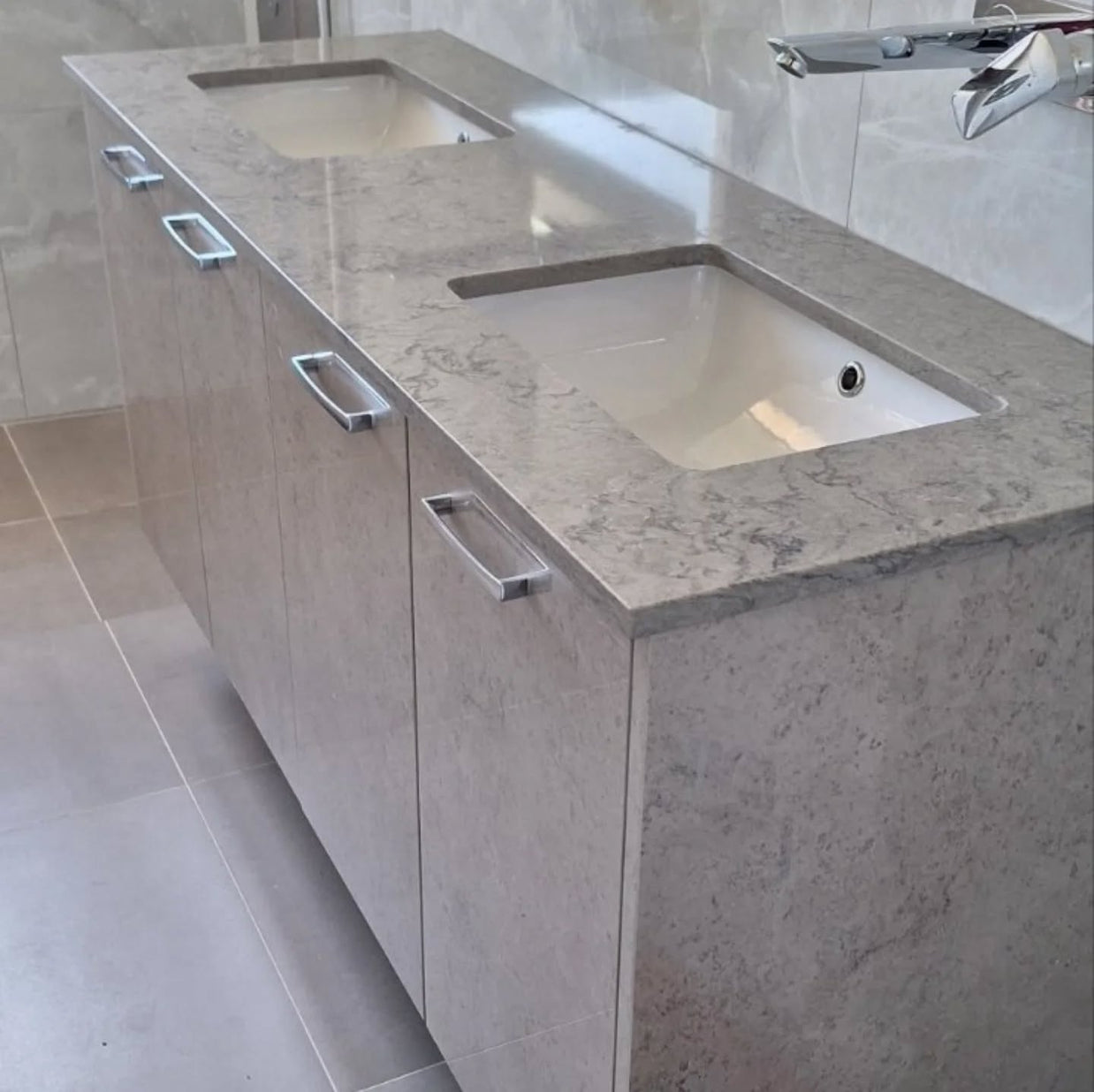Quartz sur Mesure Ref: TERRE Grey (2cm)