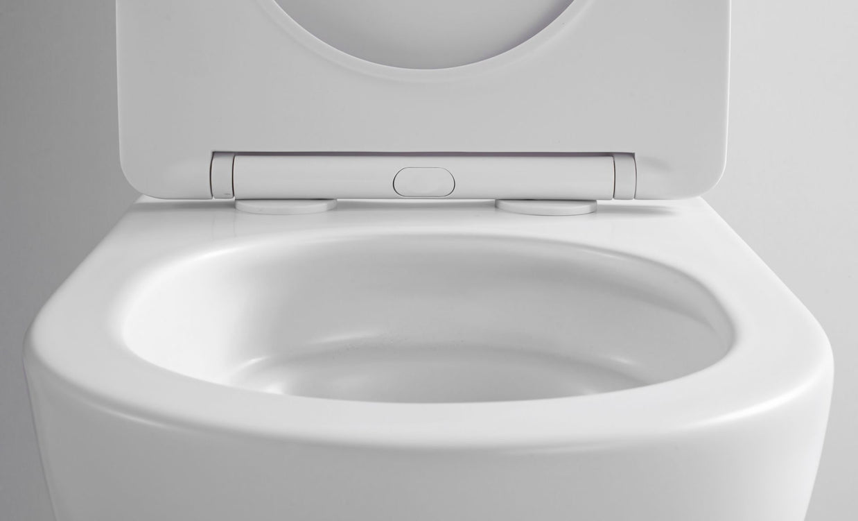 Wc Suspendu PRO Kit Tornado Flush avec abattant soft close 36x32x49cm Compact Blanc Mat